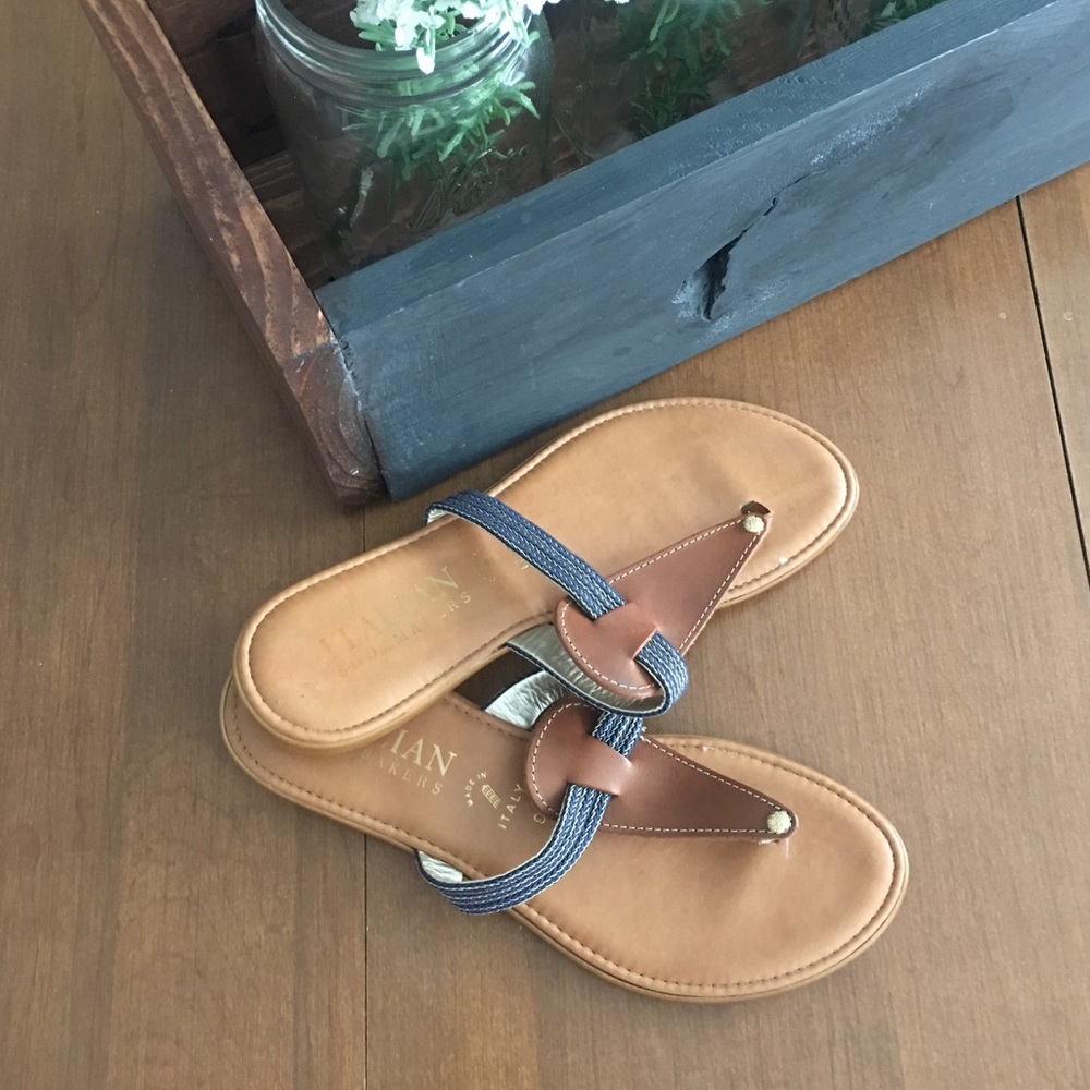Italian sandal thong flats